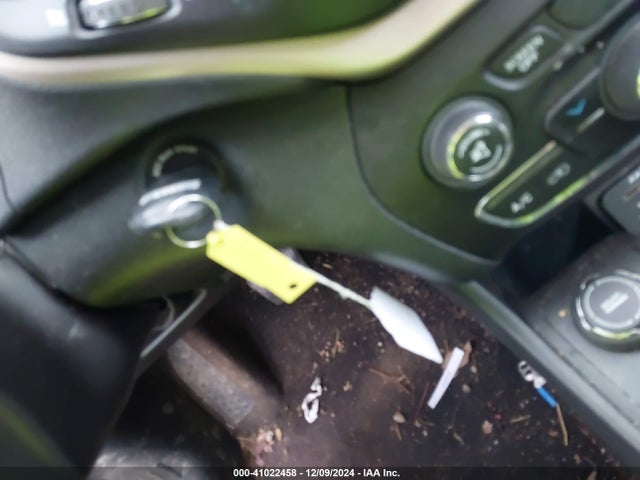 Jeep Cherokee Latitude 2016 1C4PJMCBXGW245895 Image 11