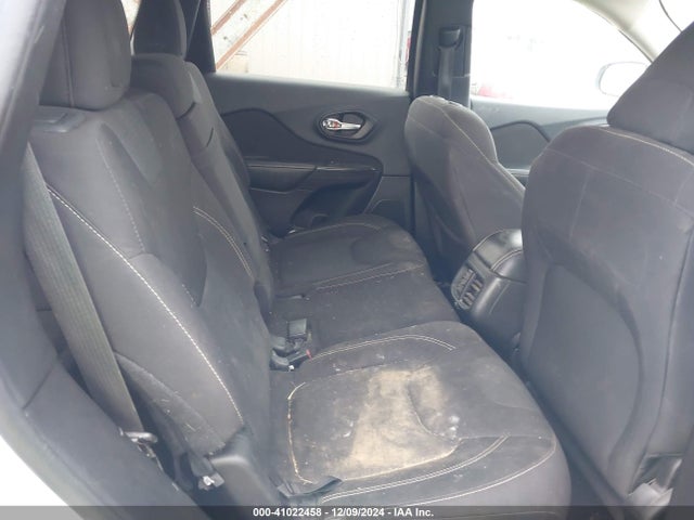 Jeep Cherokee Latitude 2016 1C4PJMCBXGW245895 Image 8