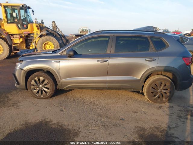 3VVDX7B21NM032398 Volkswagen Taos 1.5t S
