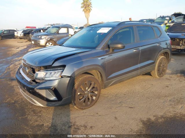 3VVDX7B21NM032398 Volkswagen Taos 1.5t S