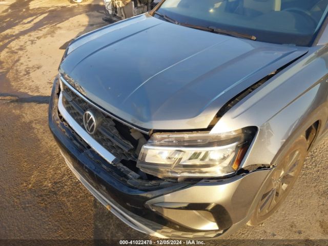 3VVDX7B21NM032398 Volkswagen Taos 1.5t S
