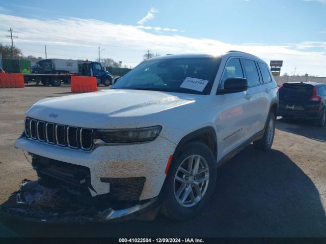 1C4RJJAG1P8825823 Jeep Grand Cherokee L Laredo 4x2