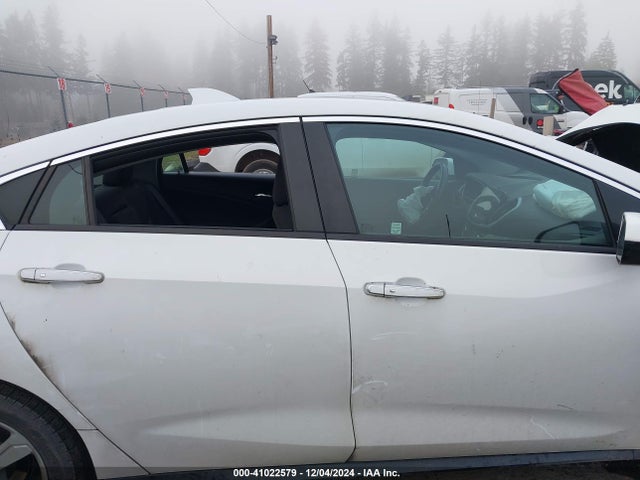 Chevrolet VOLT LT 2017 1G1RA6S55HU208839 Image 13