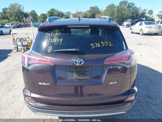 Toyota Rav4 Xle 2017 2T3WFREV5HW376332 Image 16