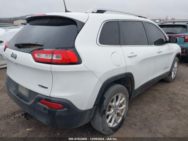 1C4PJLCB4HW517627 Jeep Cherokee Latitude Fwd