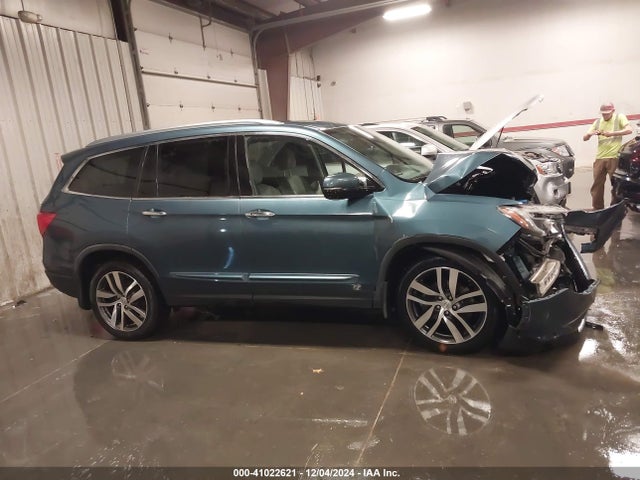 Honda Pilot Elite 2017 5FNYF6H07HB071850 Image 13