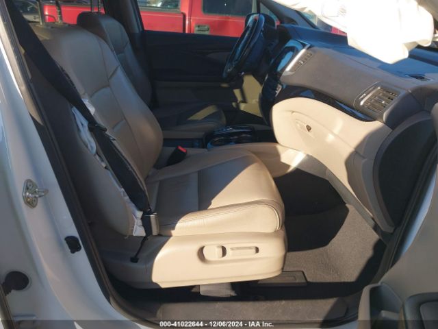 5FNYF5H99HB015532 Honda Pilot Touring