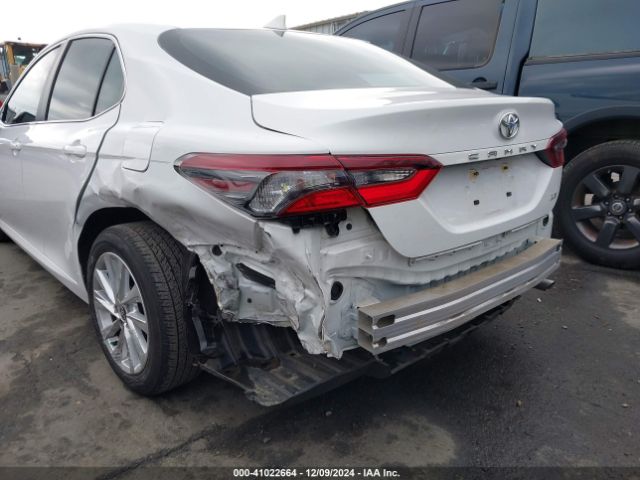 4T1C11AK8PU792221 Toyota CAMRY LE