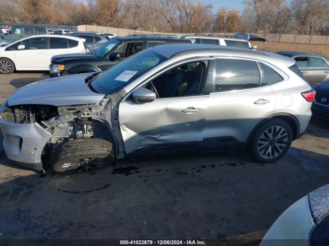 1FMCU9DZ8LUB32477 Ford Escape Titanium Hybrid