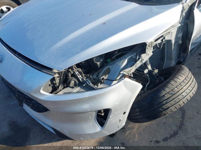 1FMCU9DZ8LUB32477 Ford Escape Titanium Hybrid