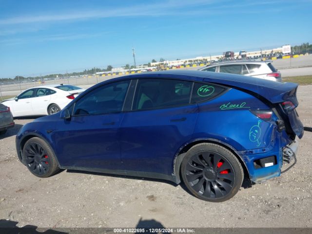 7SAYGDEF6NF438259 Tesla Model Y Performance Dual Motor All-wheel Drive