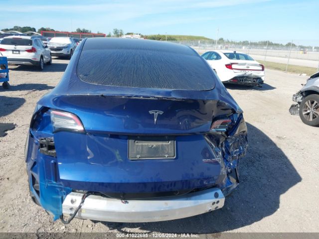 7SAYGDEF6NF438259 Tesla Model Y Performance Dual Motor All-wheel Drive