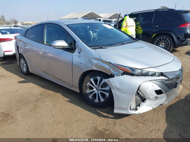 JTDKARFP8L3140962 Toyota Prius Prime Xle