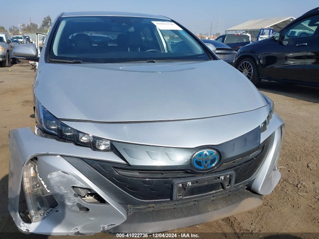JTDKARFP8L3140962 Toyota Prius Prime Xle