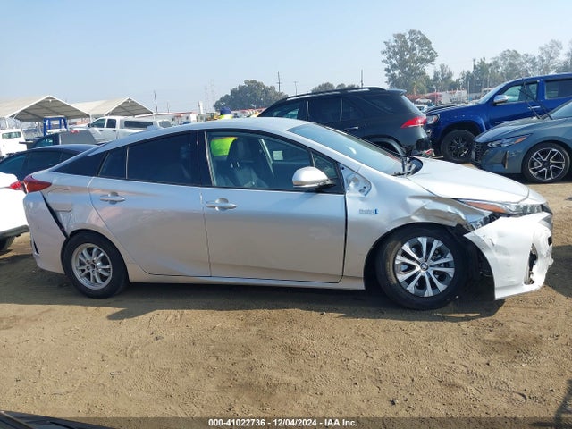 JTDKARFP8L3140962 Toyota Prius Prime Xle