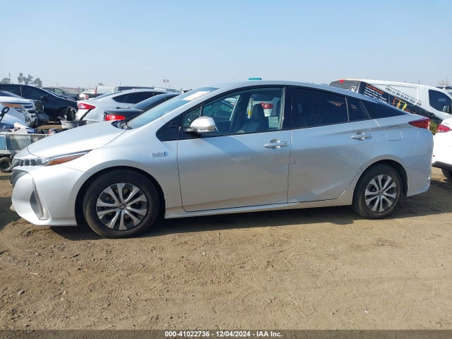 JTDKARFP8L3140962 Toyota Prius Prime Xle
