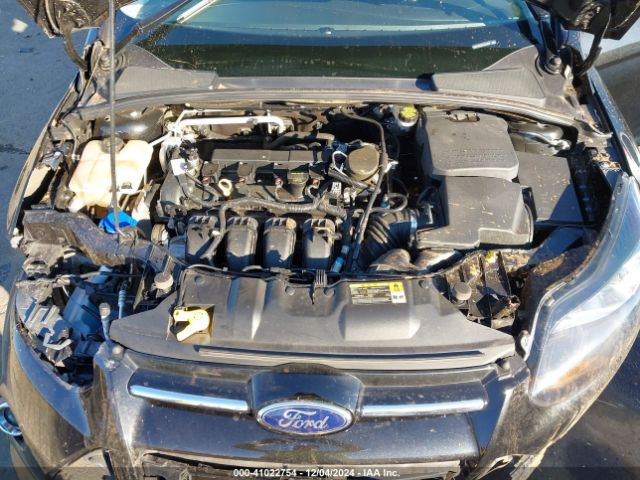 1FADP3N25EL224840 Ford Focus Titanium