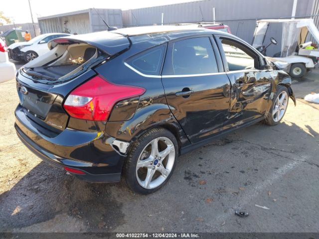 1FADP3N25EL224840 Ford Focus Titanium