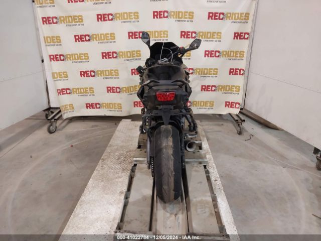 2024 SUZUKI GSX1000 JS1EK12B2R7100376 Photo 5