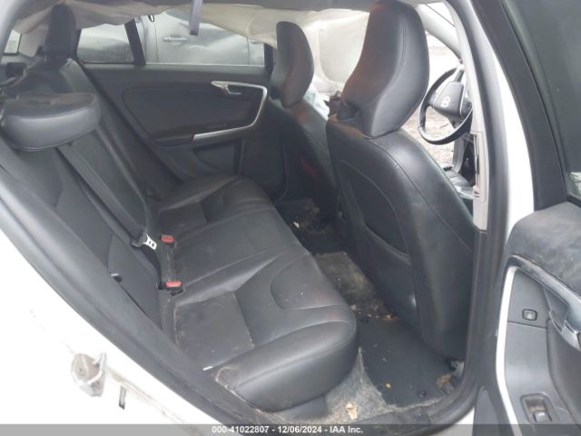 YV126MEB9F1192430 Volvo V60 T5 Premier