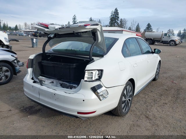 3VW637AJ5FM330284 Volkswagen Jetta Hybrid Sel Premium