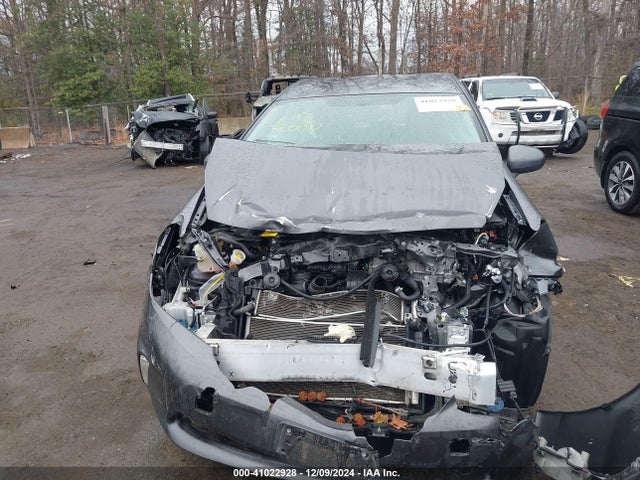 Toyota Prius V Two 2014 JTDZN3EU4EJ001918 Image 12