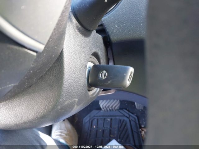 KNMAT2MV3GP611297 Nissan ROGUE S