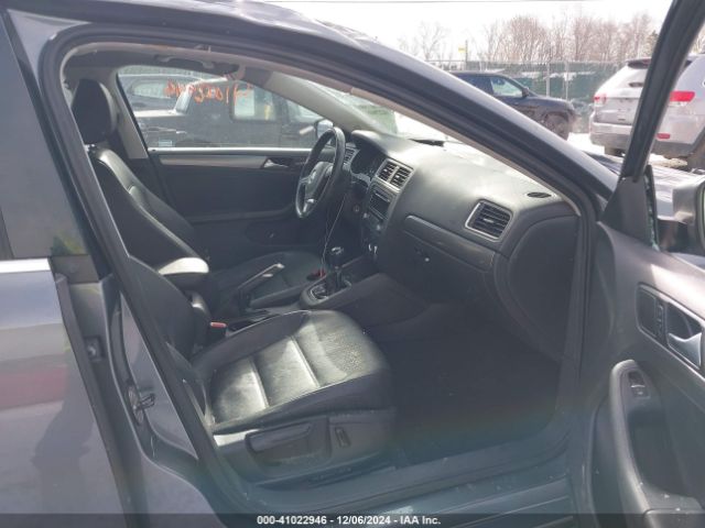 3VW3L7AJ6EM372769 Volkswagen Jetta 2.0l Tdi