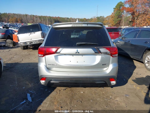 Mitsubishi Outlander Sp 2.4 2020 JA4AD3A3XLZ040261 Image 16