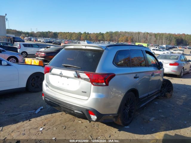 2020 MITSUBISHI OUTLANDER JA4AD3A3XLZ040261 Photo 3