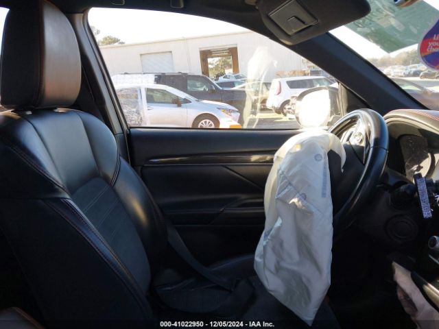 2020 MITSUBISHI OUTLANDER JA4AD3A3XLZ040261 Photo 4