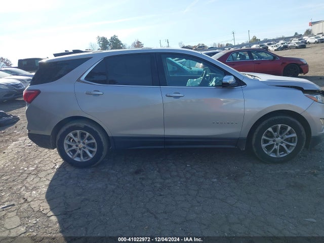 Chevrolet EQUINOX LT 2018 2GNAXJEV1J6333625 Image 12