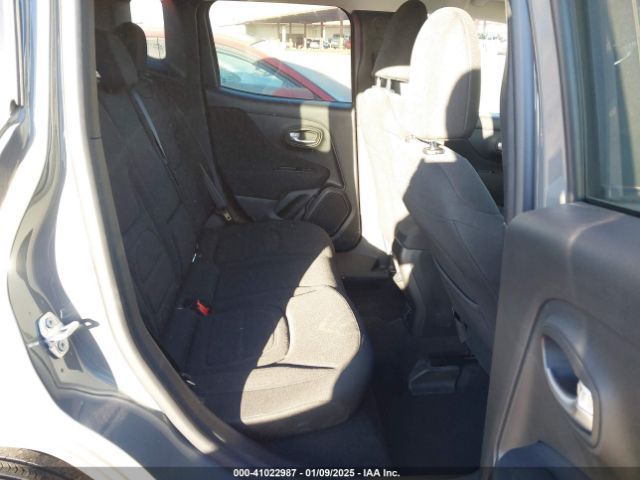 ZACNJABB0LPL80637 Jeep Renegade Latitude Fwd