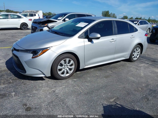 Toyota COROLLA LE 2024 5YFB4MDE9RP147706 Image 2