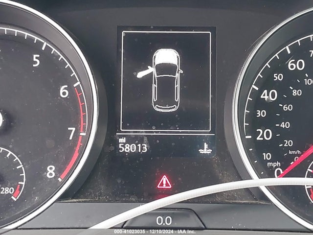 3VW217AU5GM024945 Volkswagen Golf Tsi S 4-door