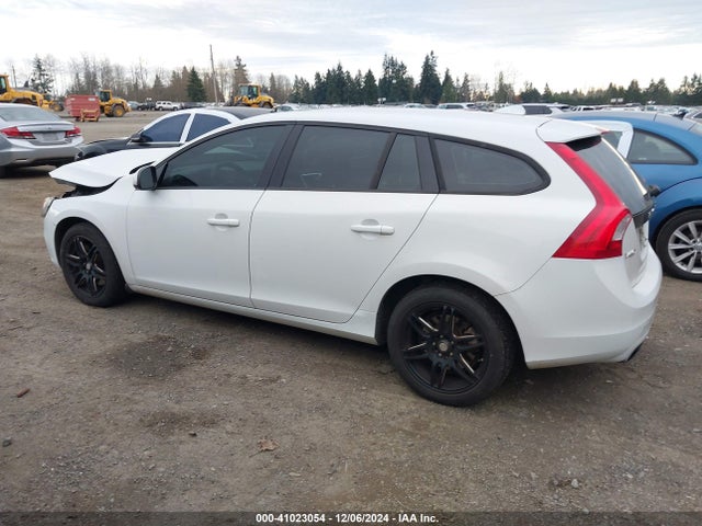 Volvo V60 T5 2015 YV1612SA7F1194192 Image 14
