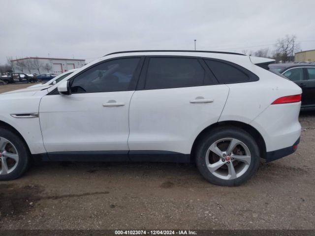 SADCJ2BV4HA062767 Jaguar F-pace 35t Premium