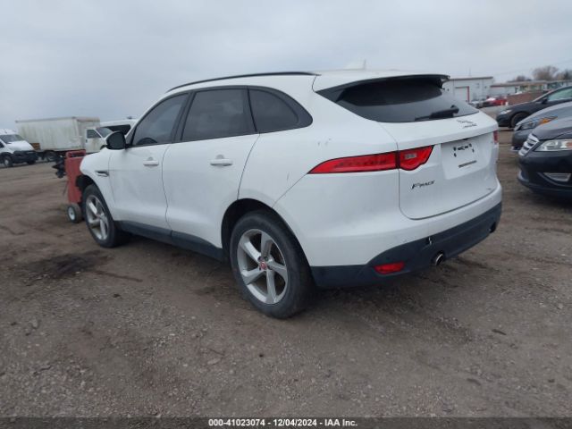 SADCJ2BV4HA062767 Jaguar F-pace 35t Premium