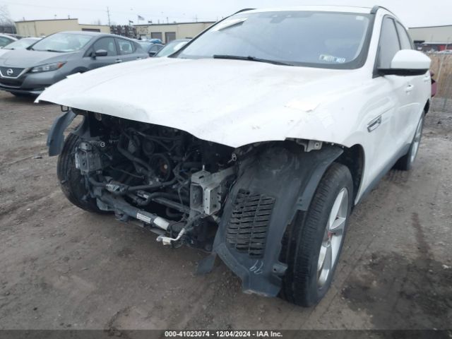 SADCJ2BV4HA062767 Jaguar F-pace 35t Premium