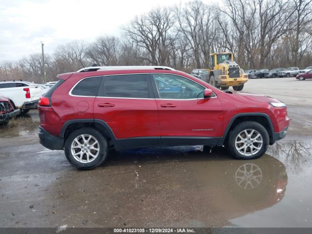 1C4PJMCB6EW311033 Jeep Cherokee Latitude