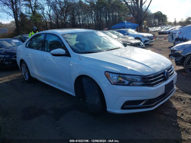 1VWLA7A32KC000480 Volkswagen Passat 2.0t Wolfsburg Edition
