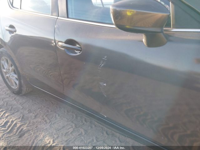 JM1BM1V73E1115105 Mazda Mazda3 I Touring