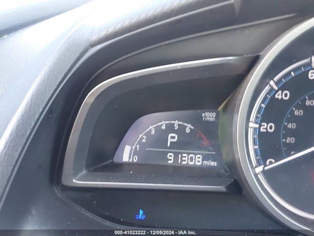 3MYDLBYV8KY519828 Toyota YARIS LE