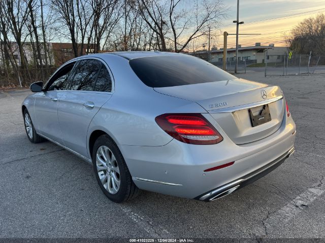 WDDZF4KB9HA094337 Mercedes-Benz E 300 4matic