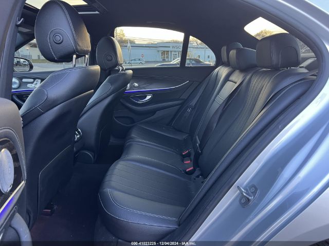 WDDZF4KB9HA094337 Mercedes-Benz E 300 4matic