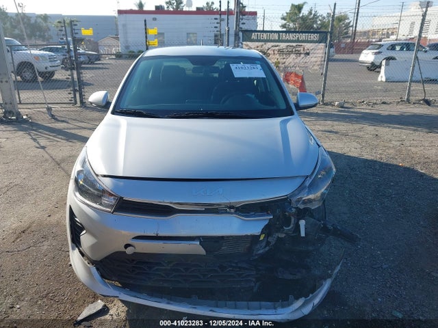 3KPA24AD1PE599290 KIA RIO LX