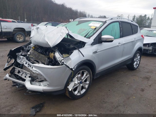 1FMCU9J93FUC31457 Ford Escape Titanium
