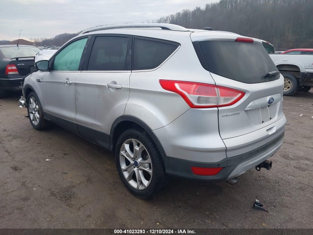 1FMCU9J93FUC31457 Ford Escape Titanium