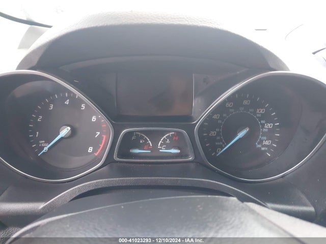 1FMCU9J93FUC31457 Ford Escape Titanium