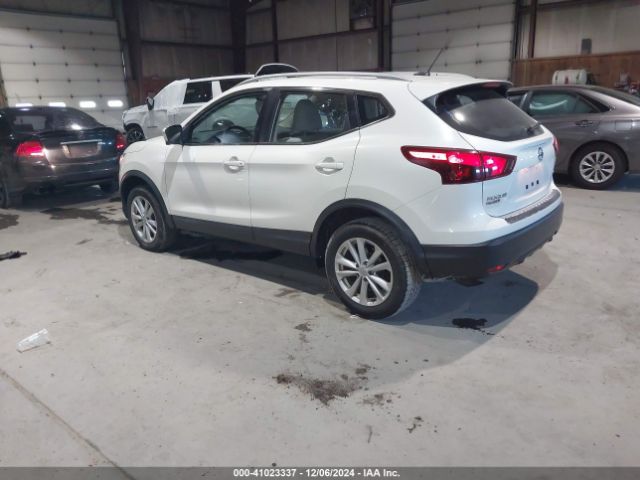 JN1BJ1CR9JW252062 Nissan Rogue Sport Sv